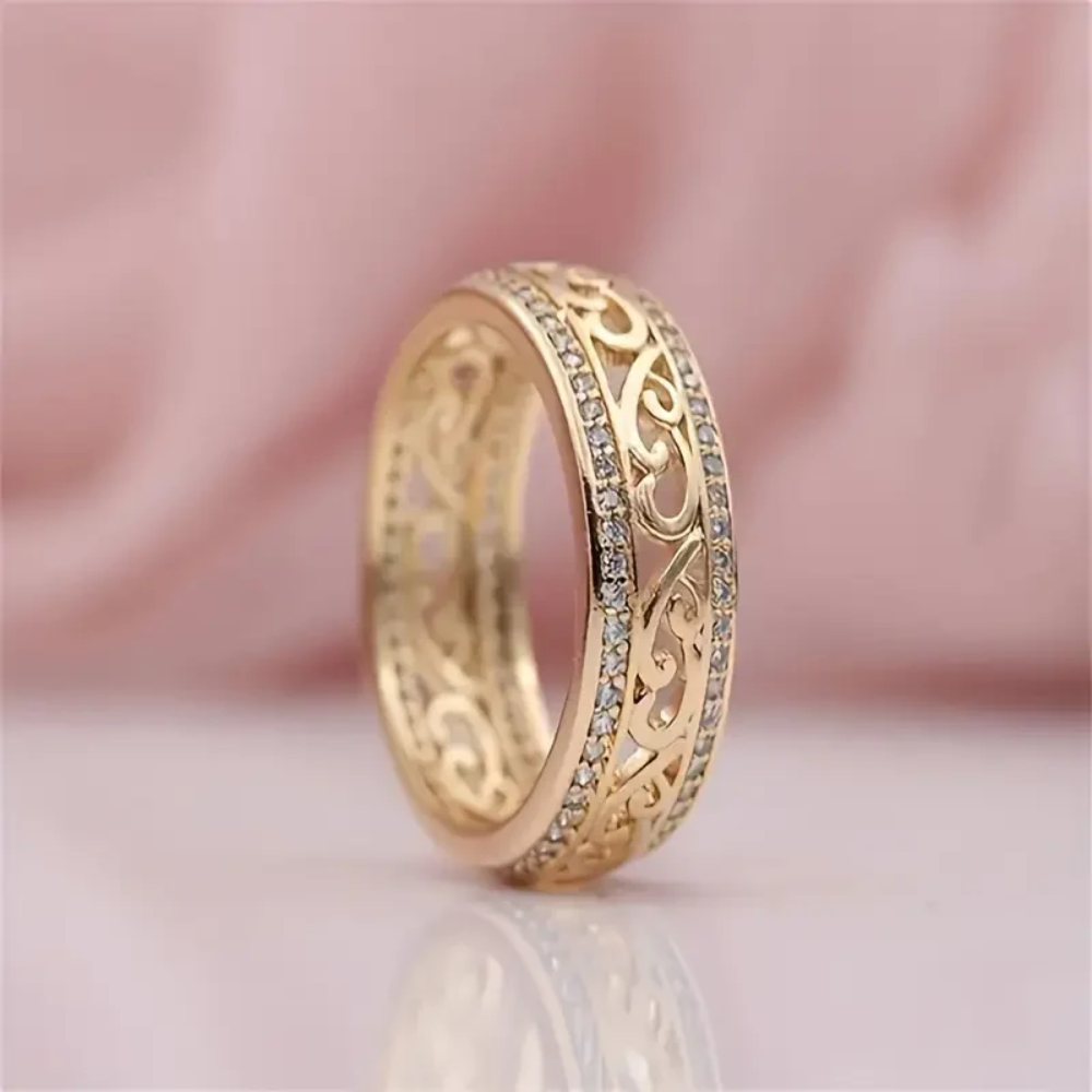 Heldere Holle Gouden Ring