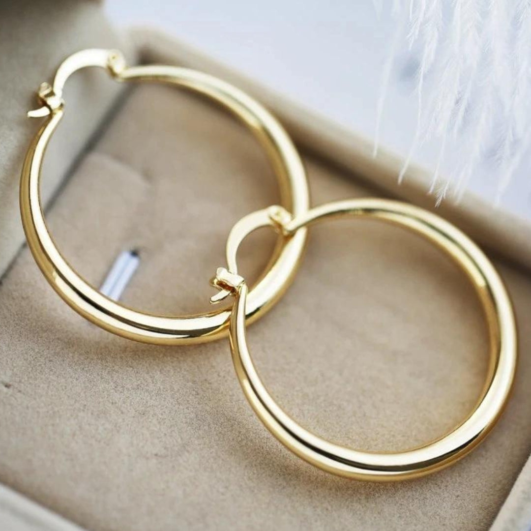 Grote Hoepel Oorbellen in Goud