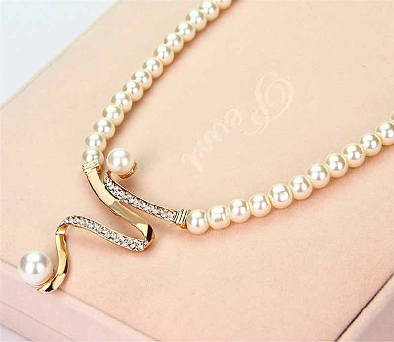 Natuurlijke Parel Halsketting + Oorbellen Set