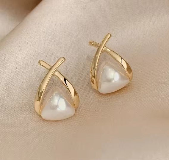 Vintage Cross Triangle Pareloorhangingen
