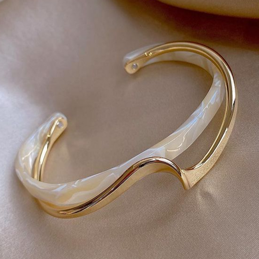 Phoebe - Elegante Gouden Opal Armband