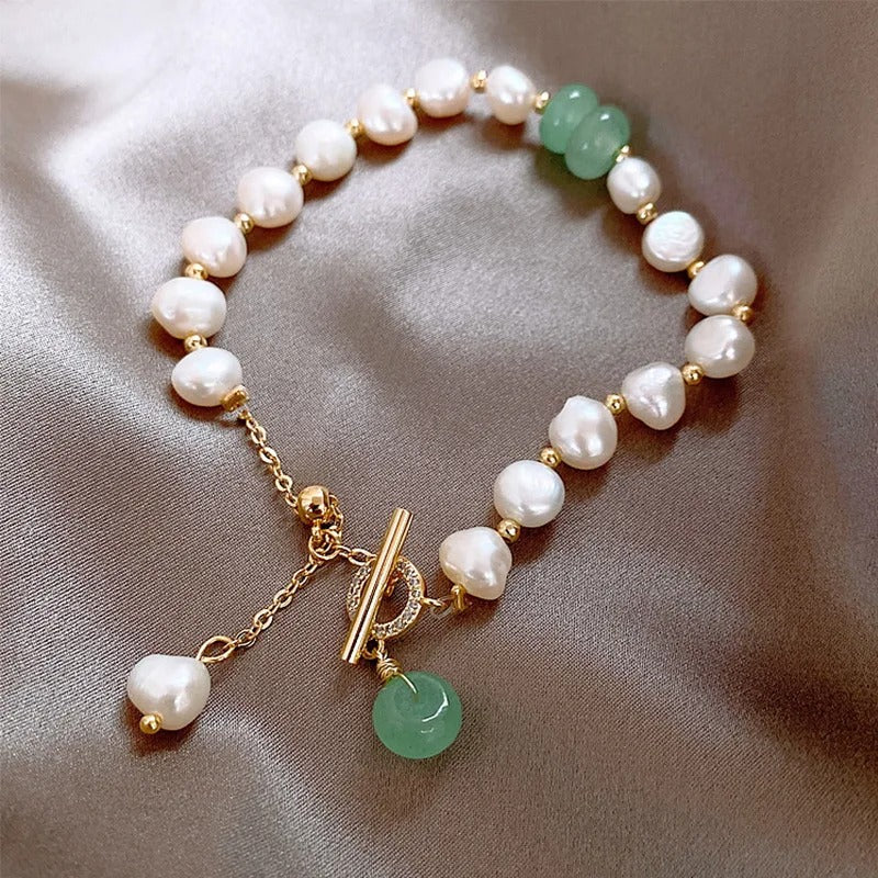 Vintage Parels & Gouden Groene Edelsteen Armband